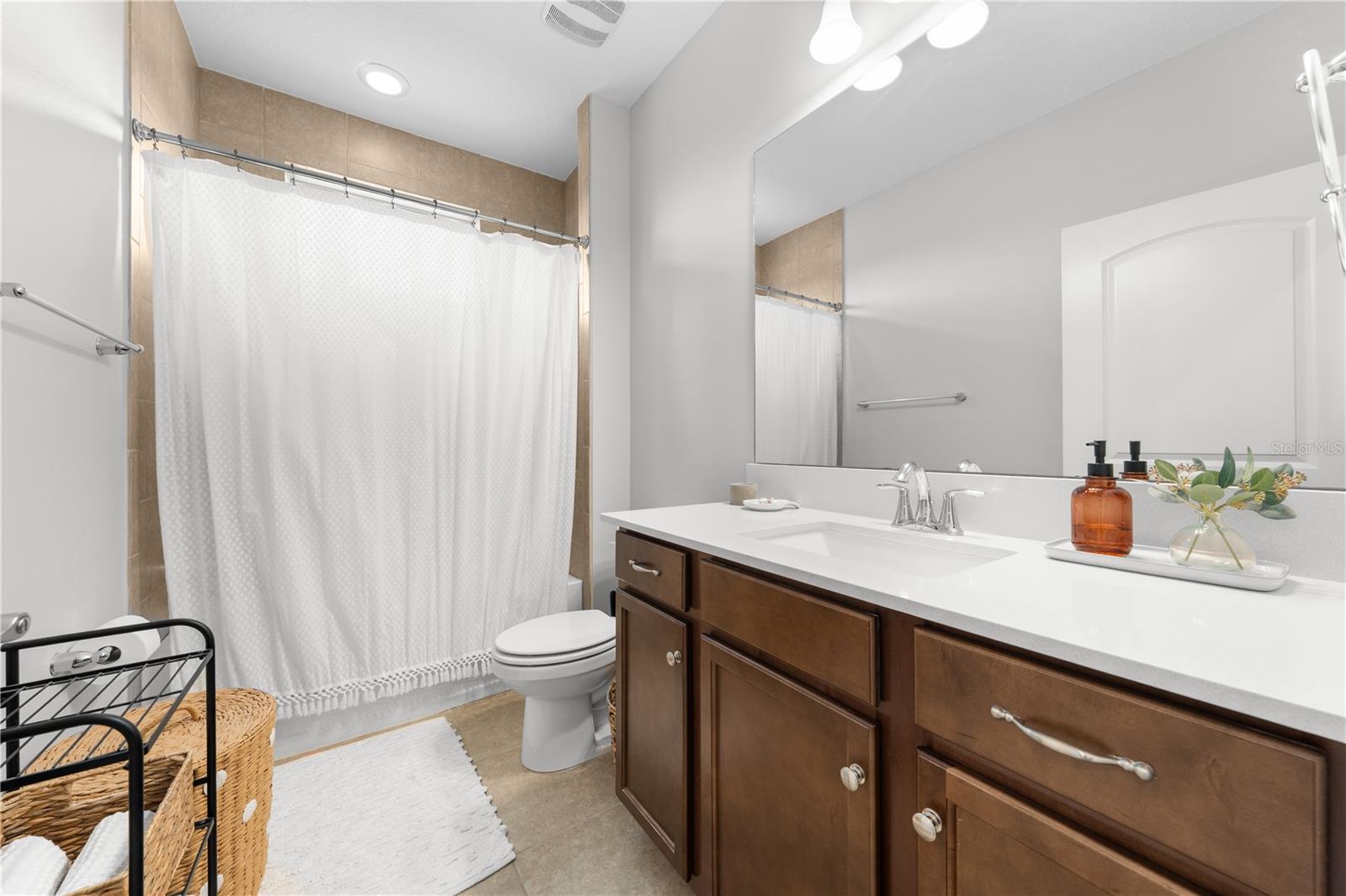 ENCLAVE AT LAKES OF HARMONY - Residential