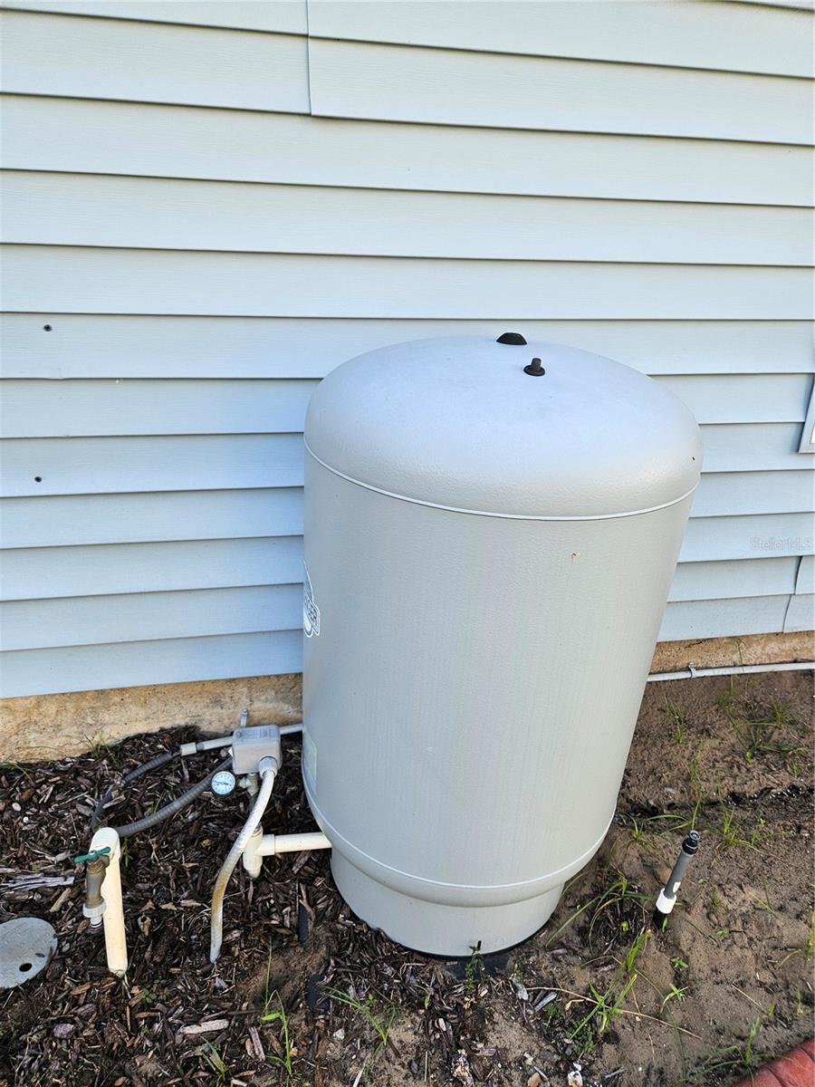 ROYAL HARBOR - Residential