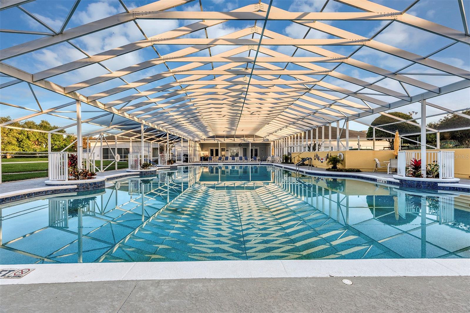 ROYAL HARBOR - Residential