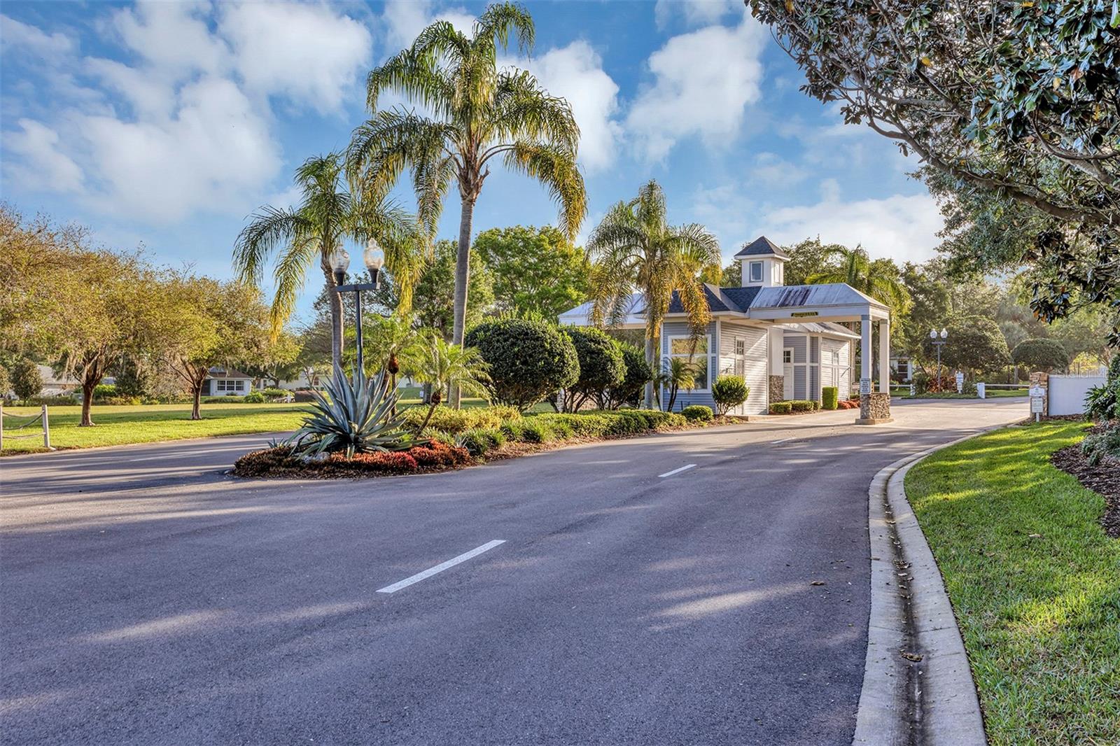 ROYAL HARBOR - Residential