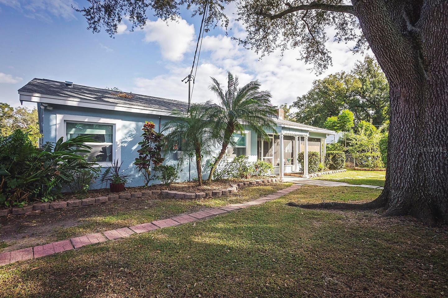 LYNWOOD PARK - Residential