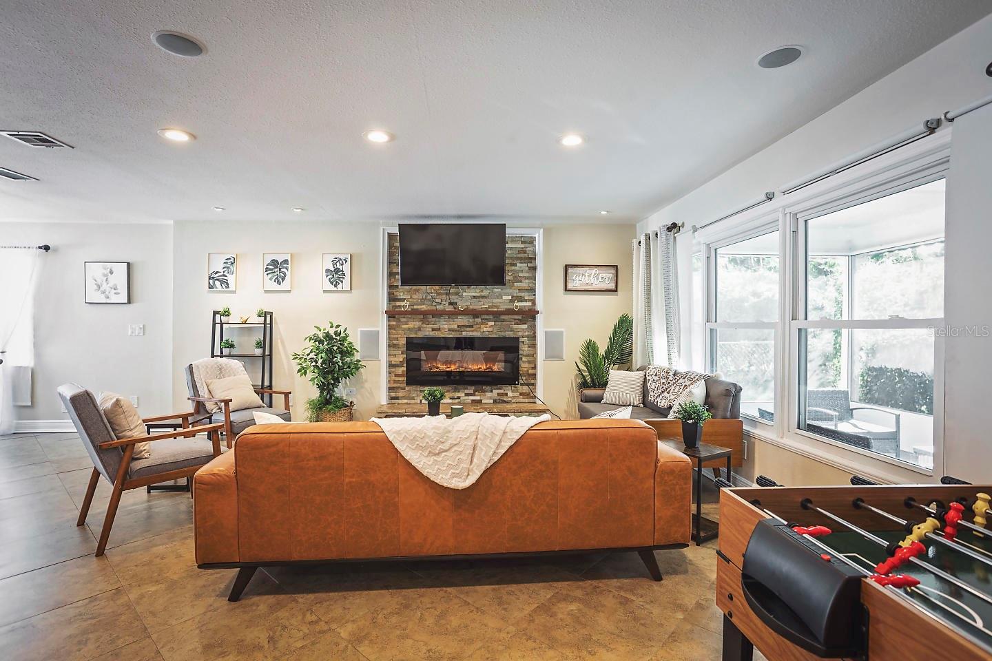 LYNWOOD PARK - Residential