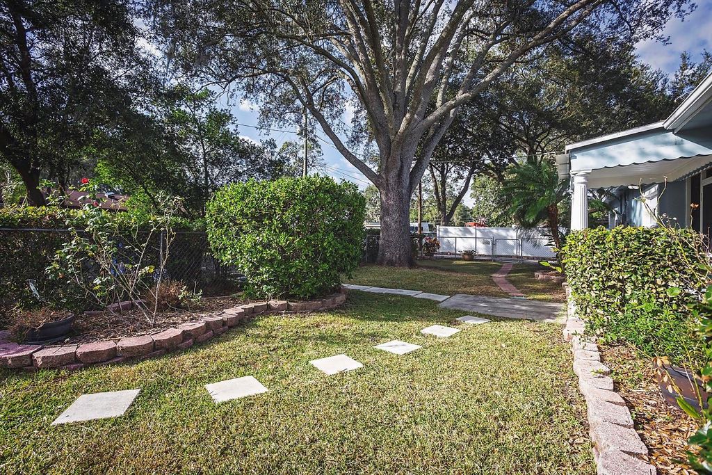 Photo of 2614 Fairview Avenue, Seffner, FL 33584 (MLS # W7880692)