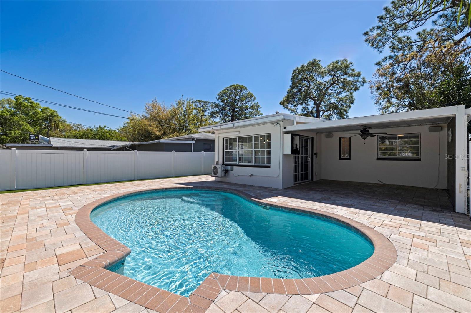 NORTH ST PETERSBURG - Residential