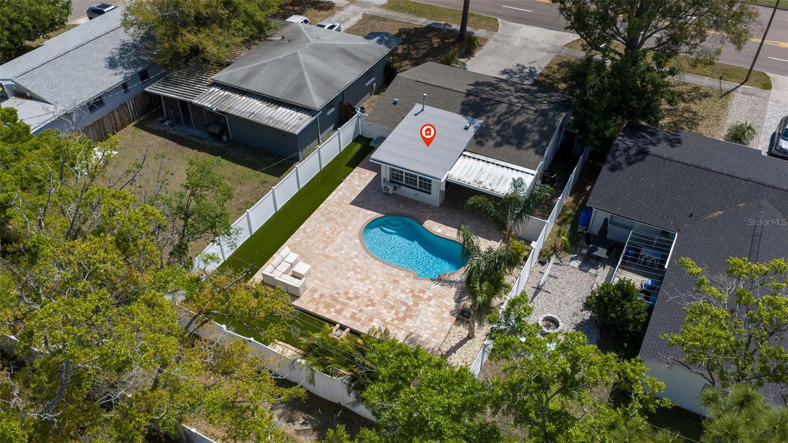 NORTH ST PETERSBURG - Residential