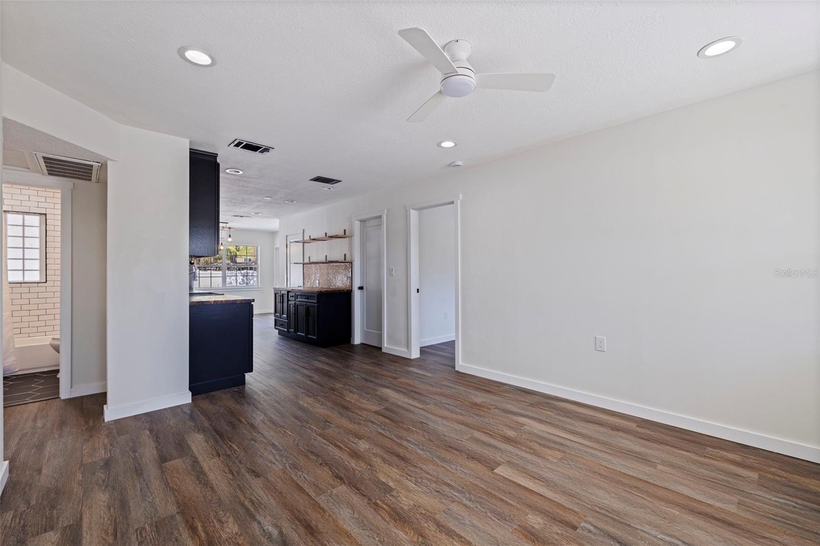 NORTH ST PETERSBURG - Residential