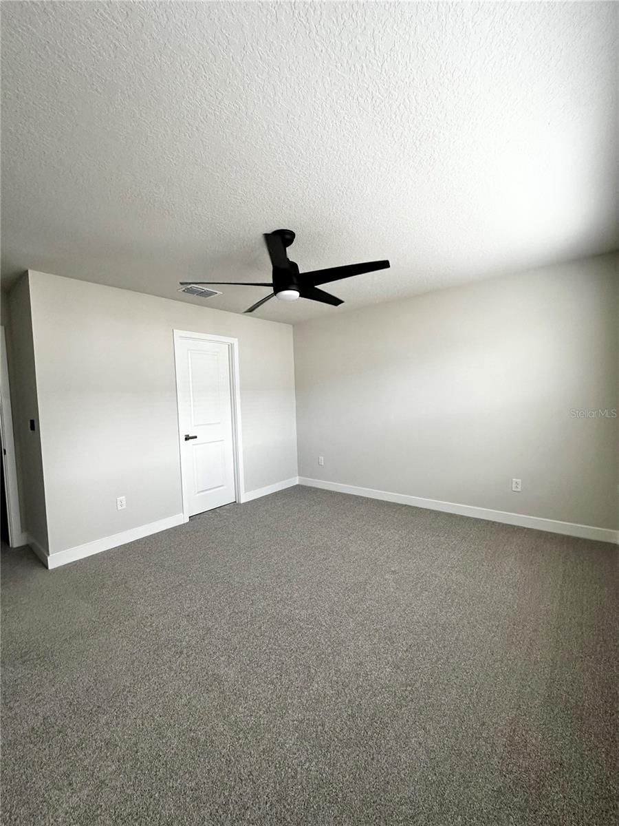 RIVINGTON PH 4 - Residential Lease