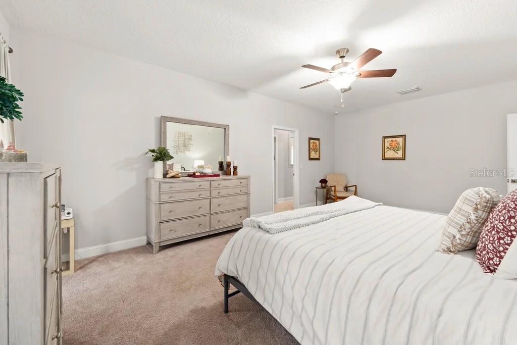 GRAND OAKS - Residential