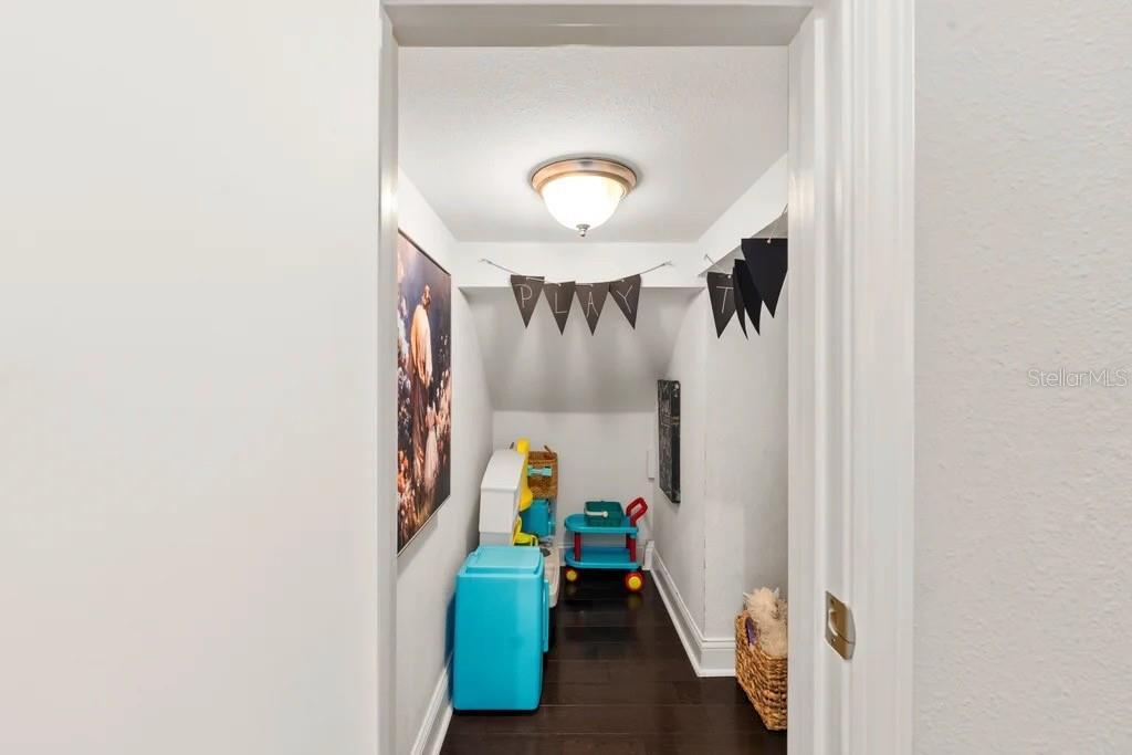 GRAND OAKS - Residential