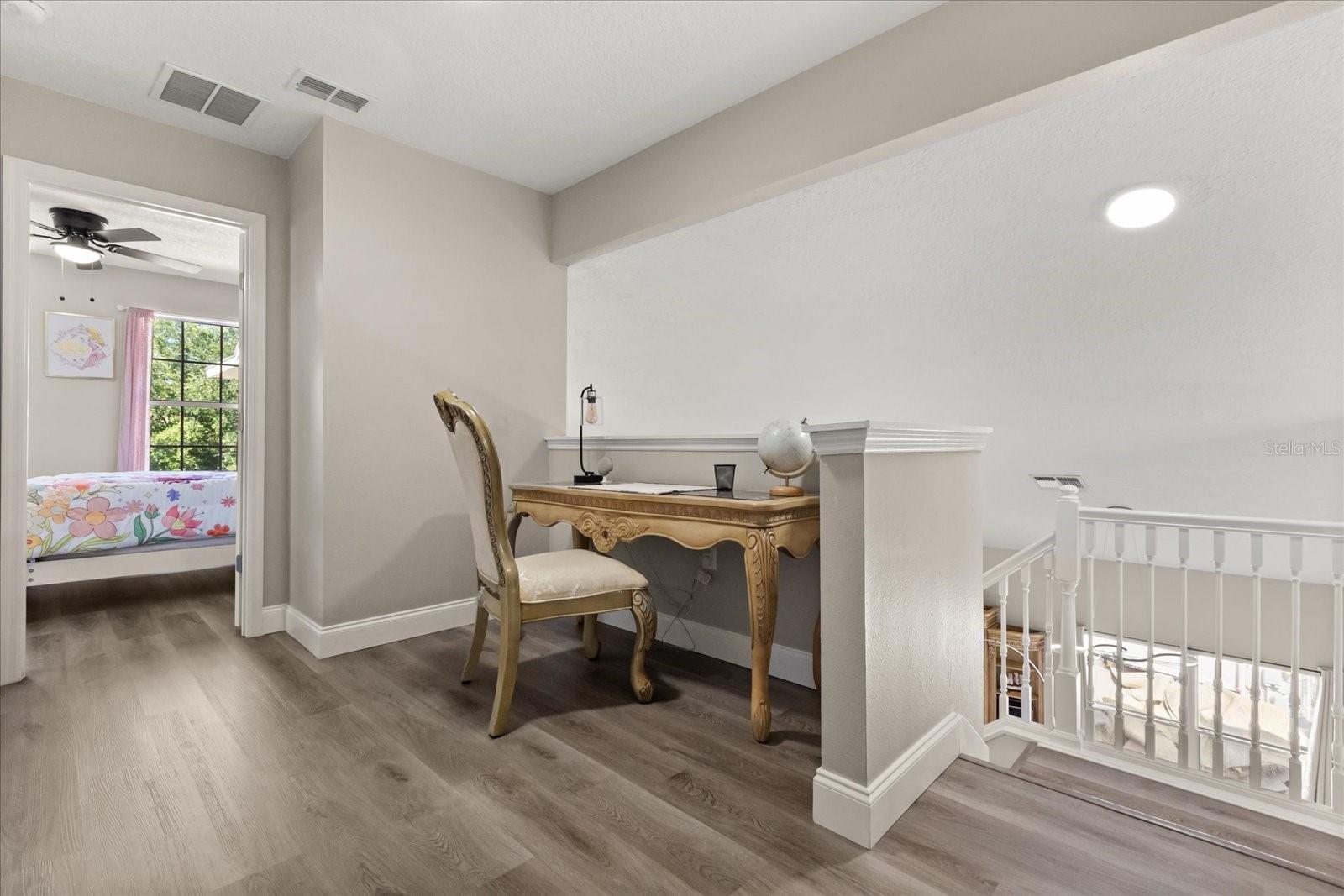OAK ISLAND COVE - Residential