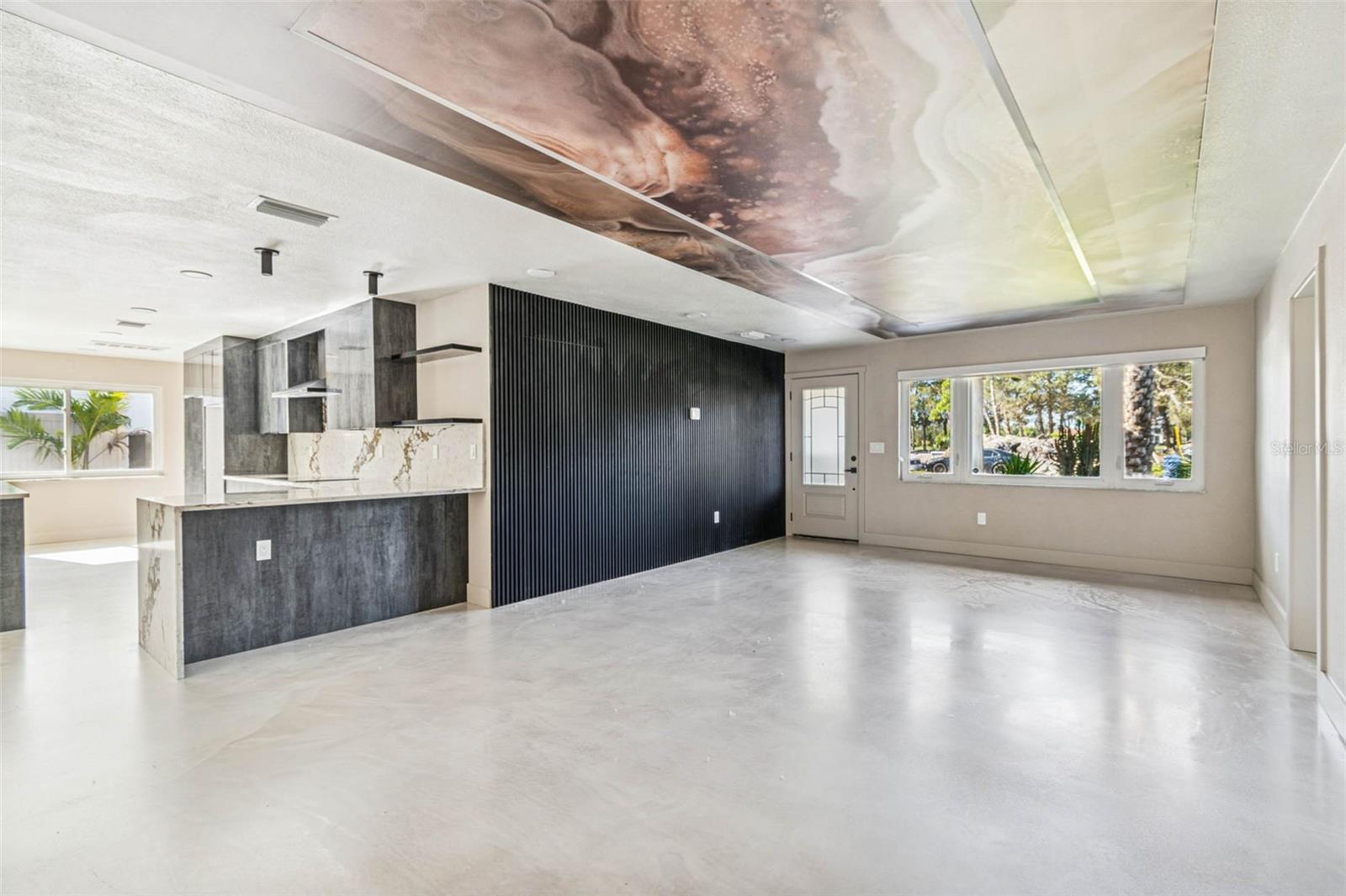 NORTH EAST PARK PLACIDO SHORES - Residential