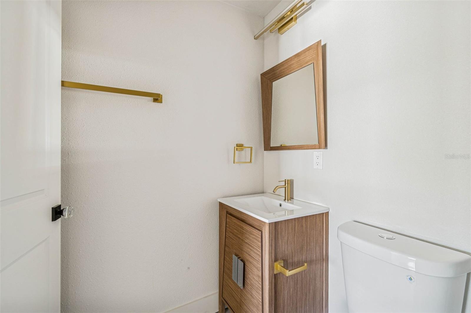 NORTH EAST PARK PLACIDO SHORES - Residential