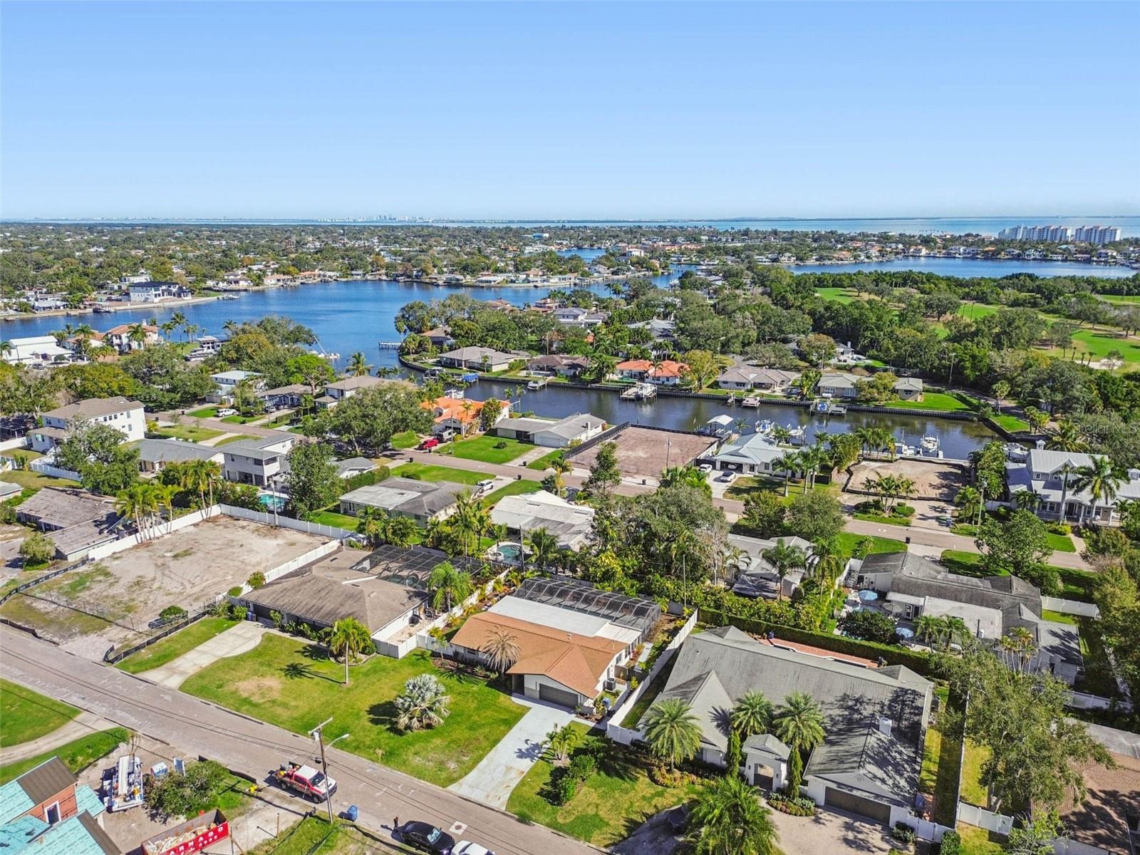 NORTH EAST PARK PLACIDO SHORES - Residential