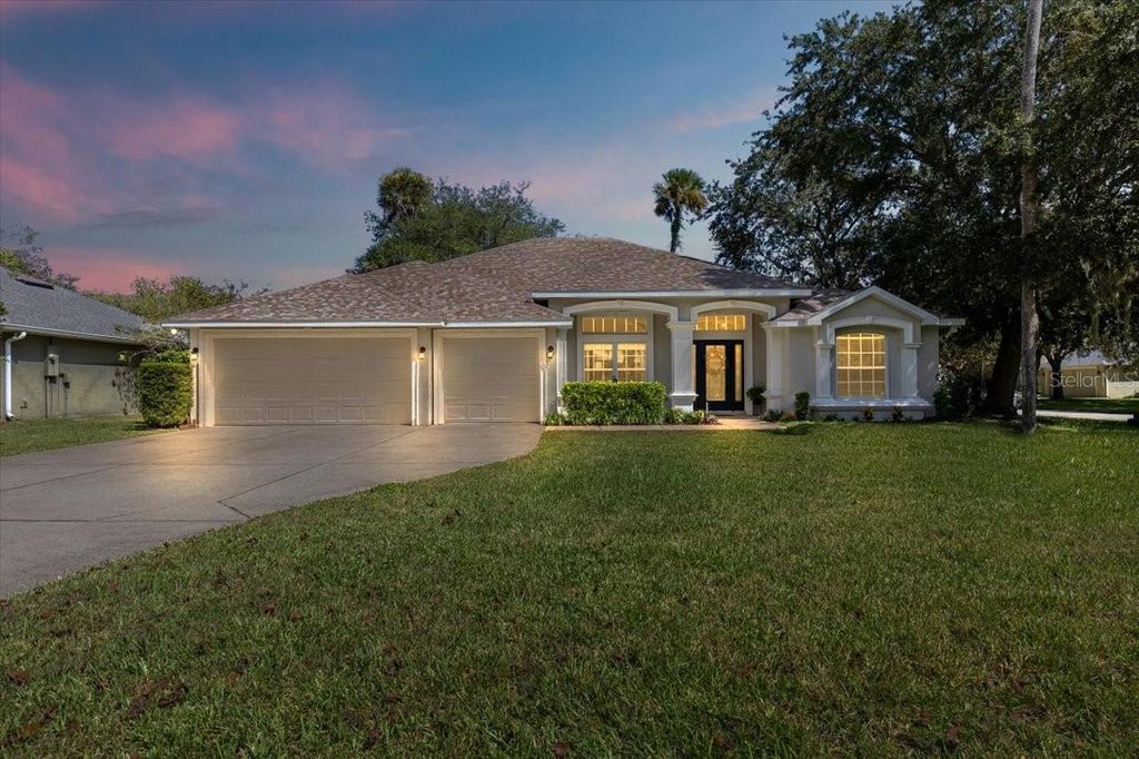 Photo of 33 Wild Fern Lane, Ormond Beach, FL 32174 (MLS # FC313477)