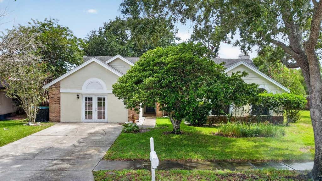 Photo of 2024 Norfield Court, Orlando, FL 32837 (MLS # O6435340)