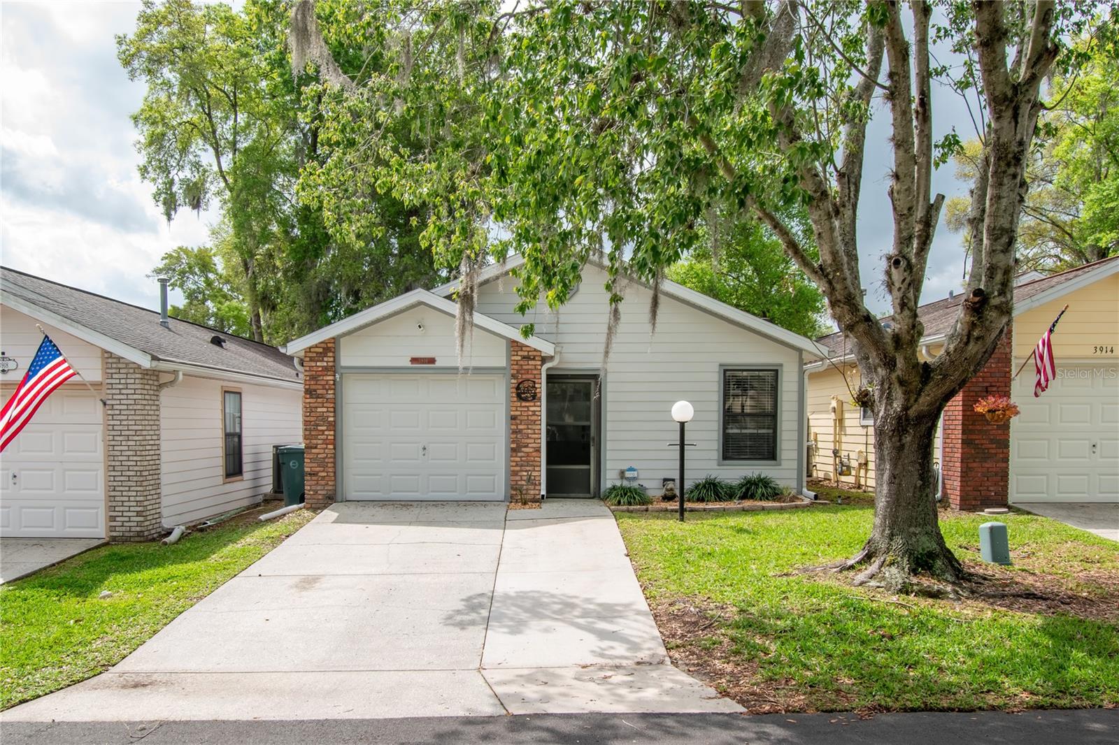 ETHANS GLEN - Residential