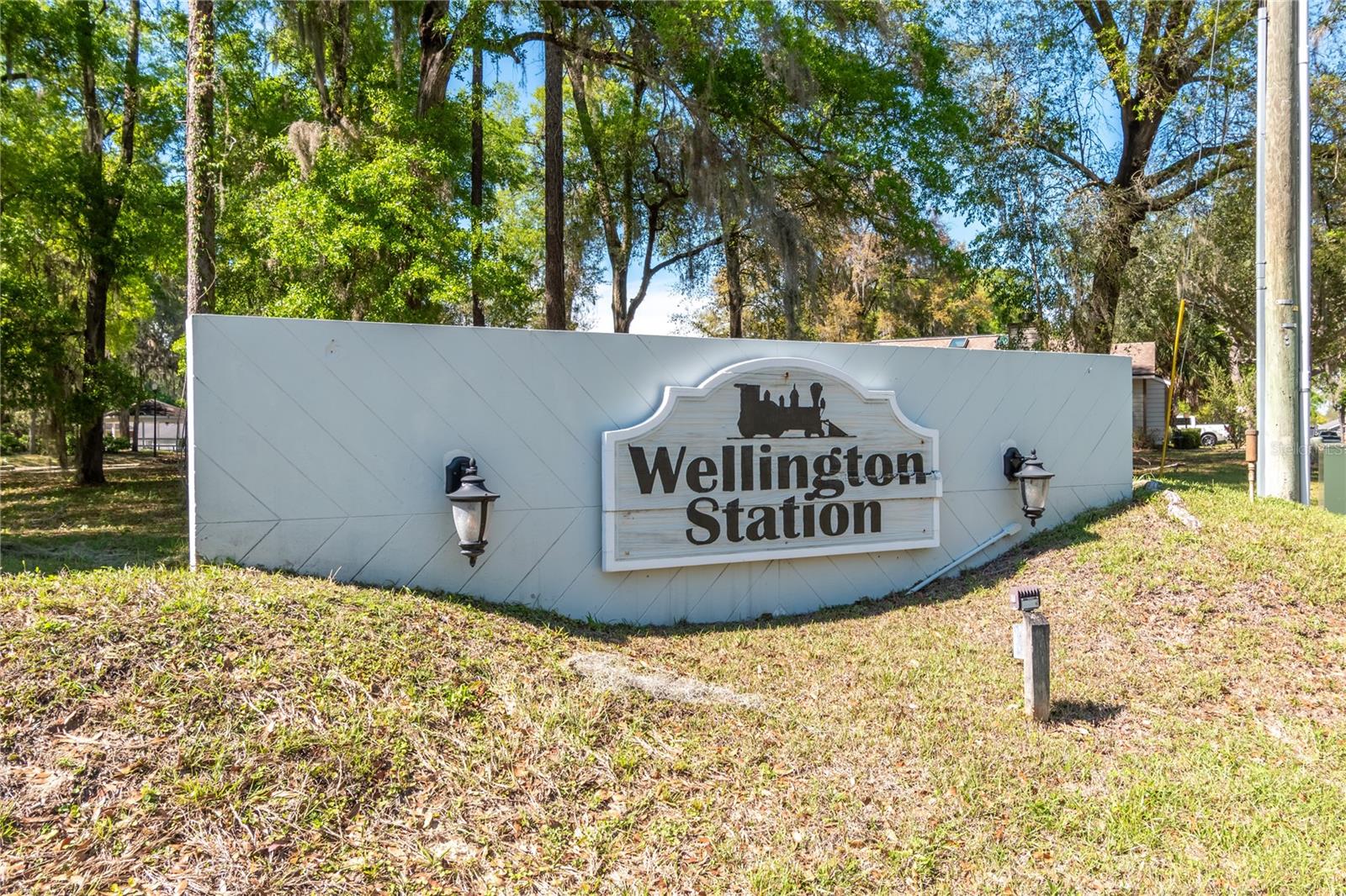 ETHANS GLEN - Residential