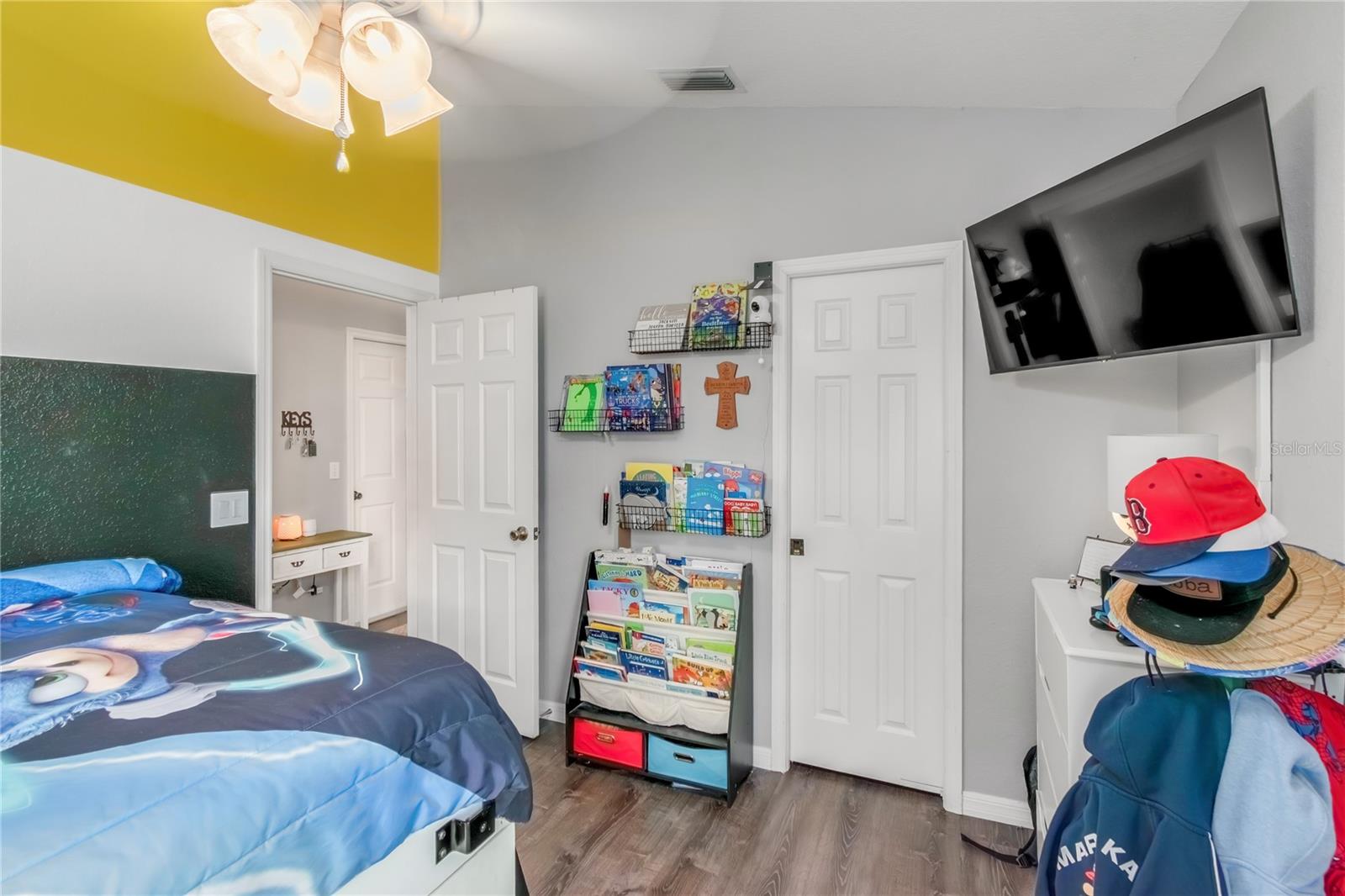 ETHANS GLEN - Residential