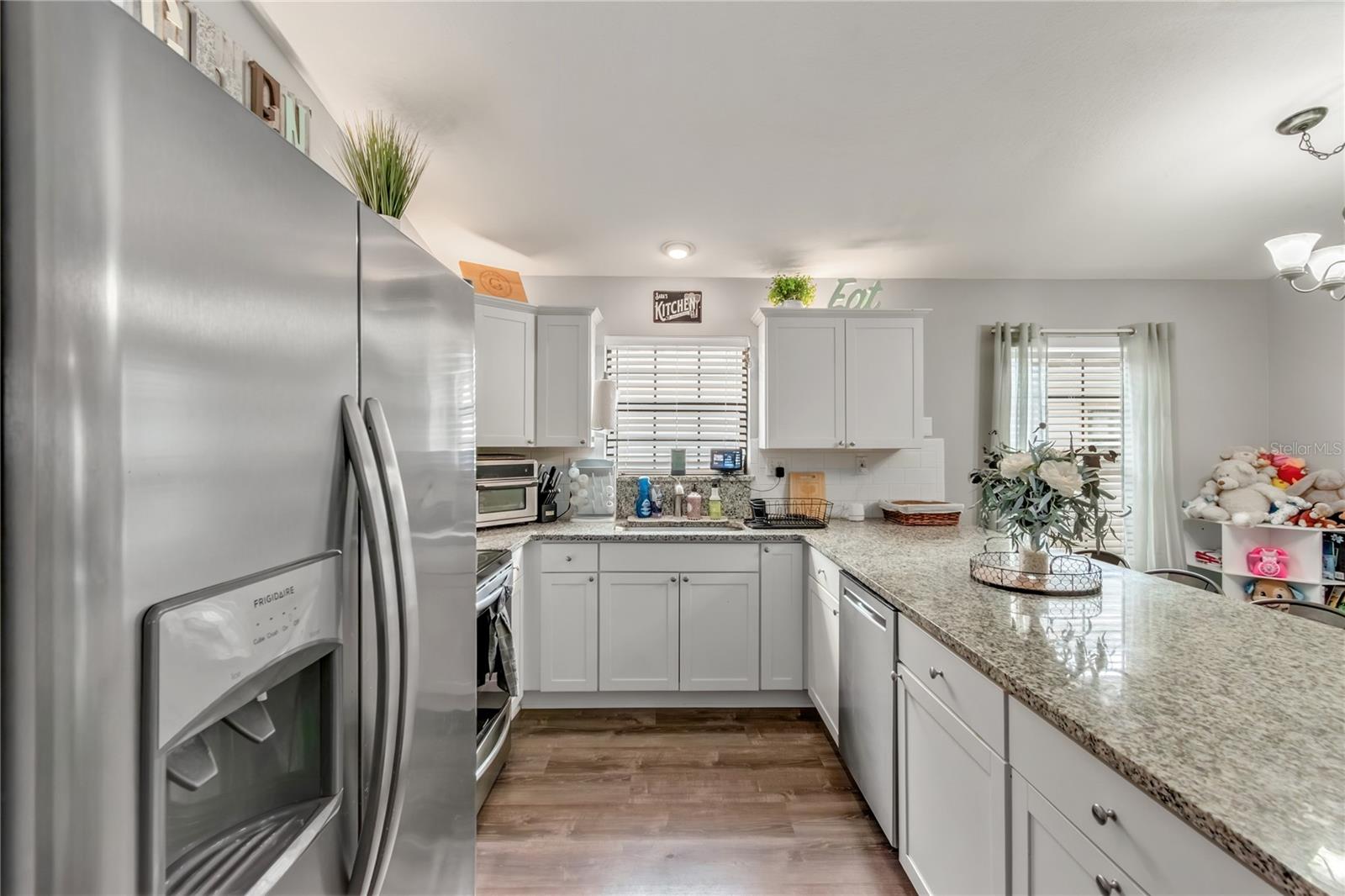 ETHANS GLEN - Residential