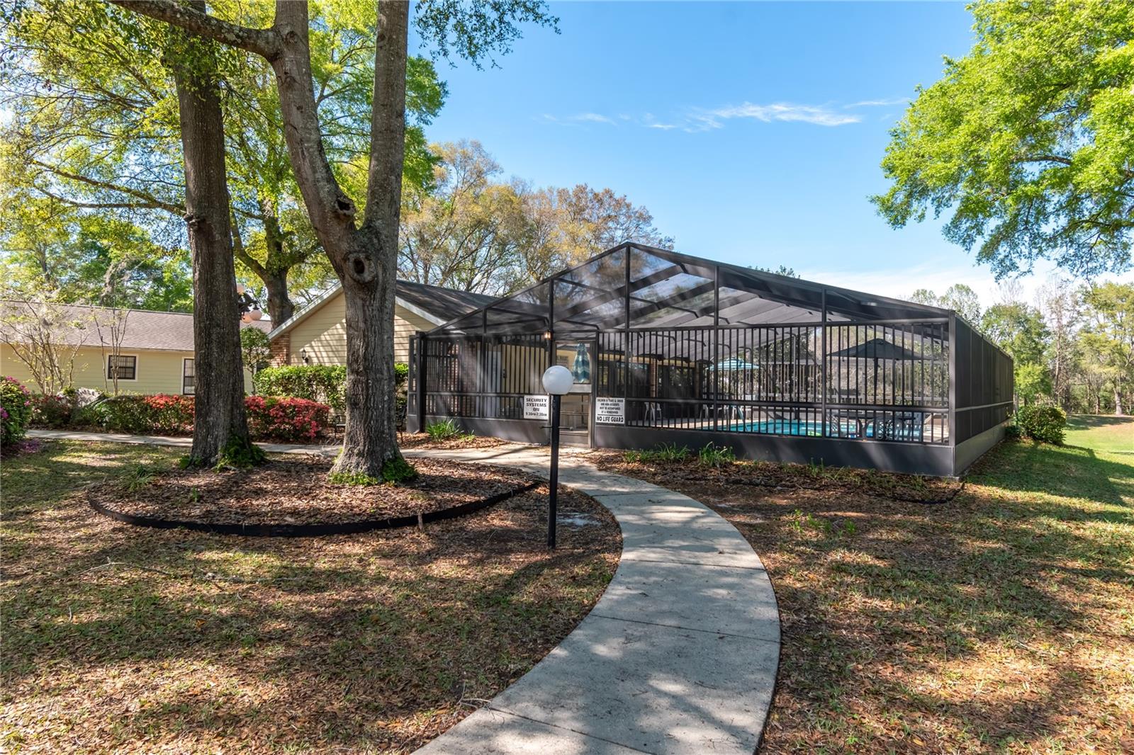 ETHANS GLEN - Residential