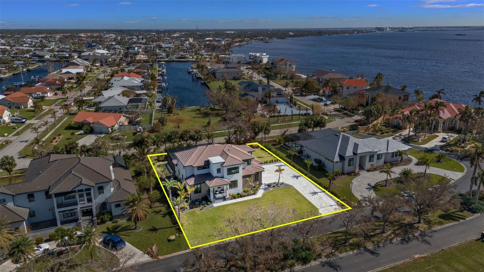 GRASSY POINT ESTATES - Residential