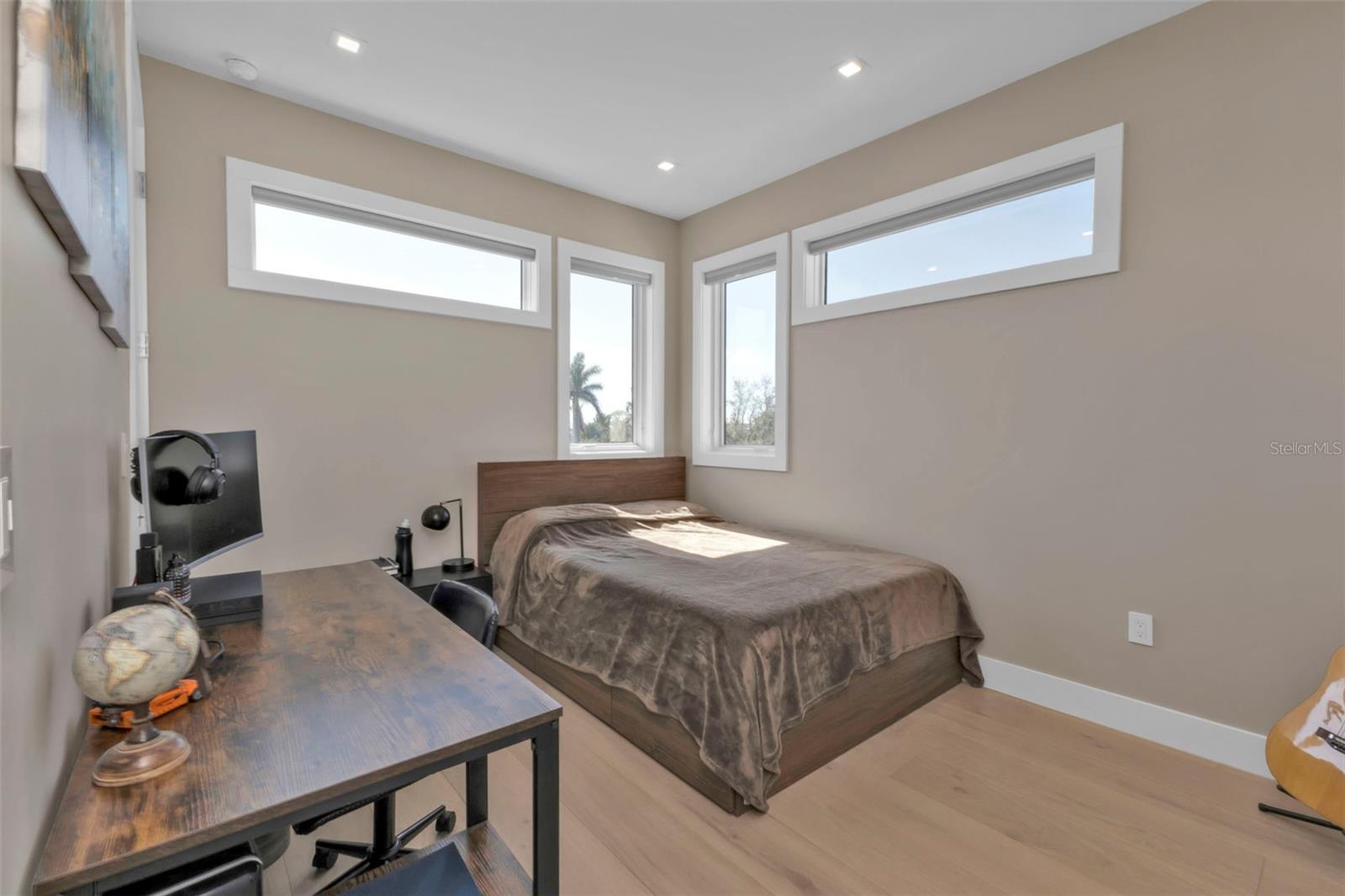 GRASSY POINT ESTATES - Residential