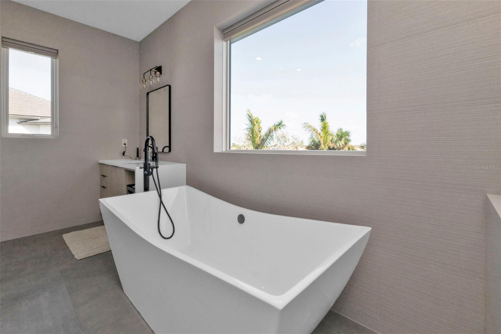 GRASSY POINT ESTATES - Residential