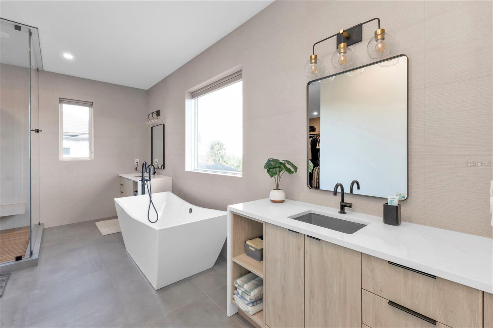 GRASSY POINT ESTATES - Residential
