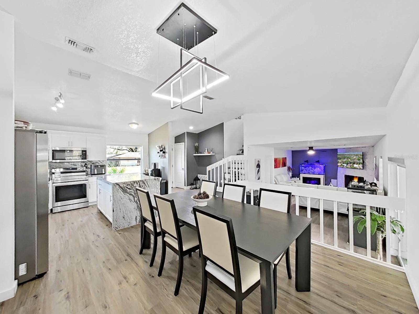 A REP OF LAS BRISAS & LAS - Residential