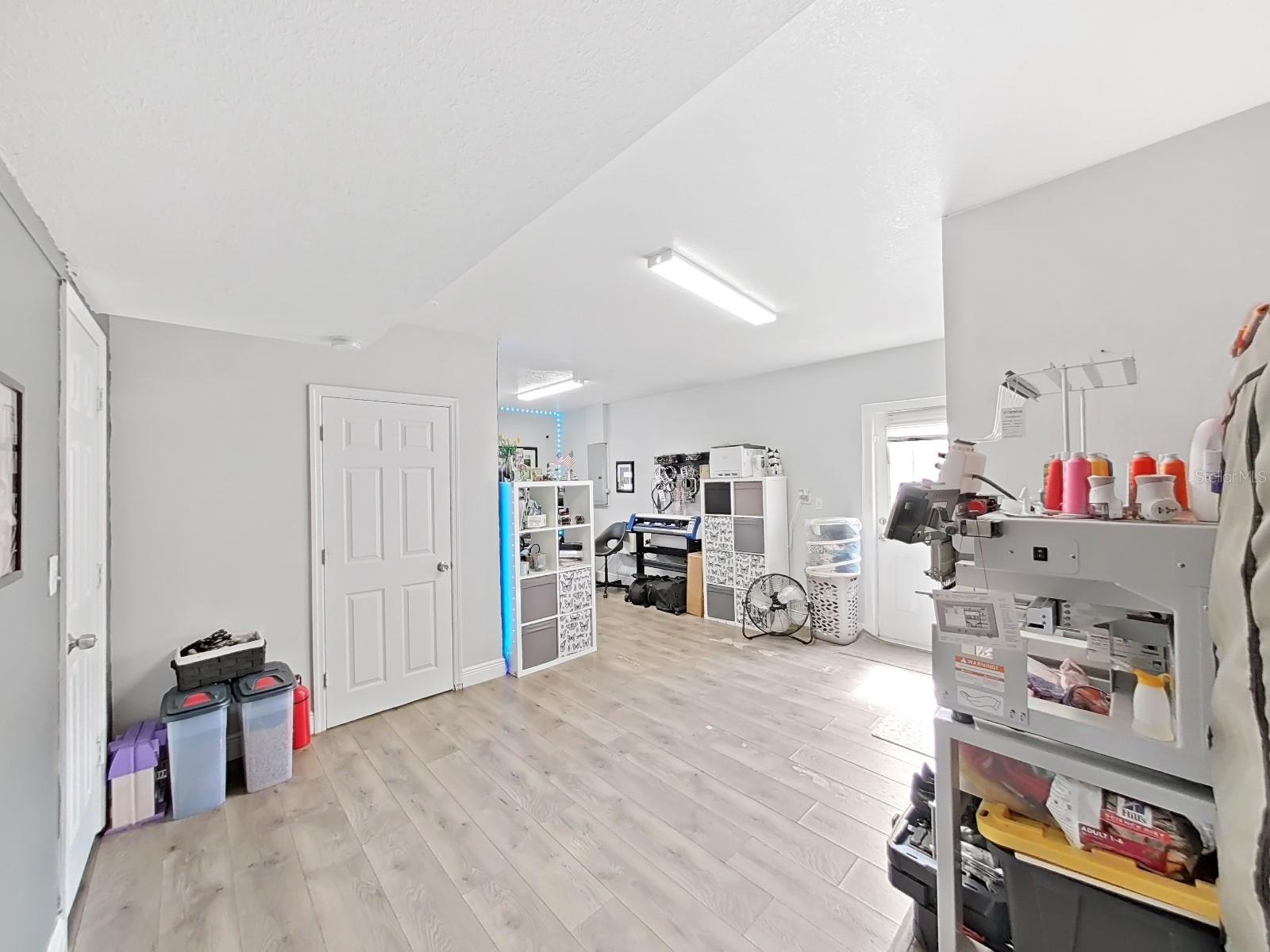 A REP OF LAS BRISAS & LAS - Residential