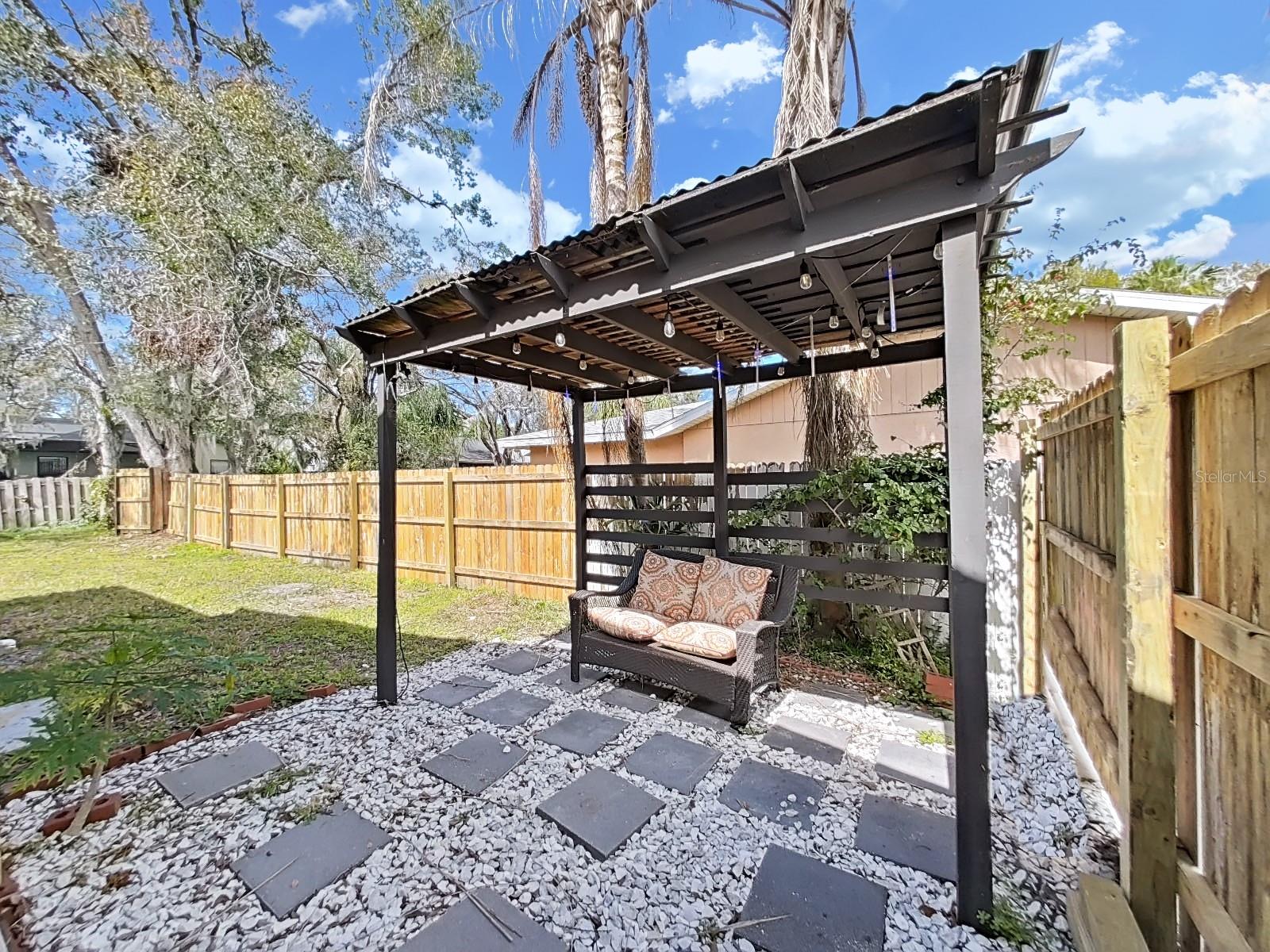 A REP OF LAS BRISAS & LAS - Residential