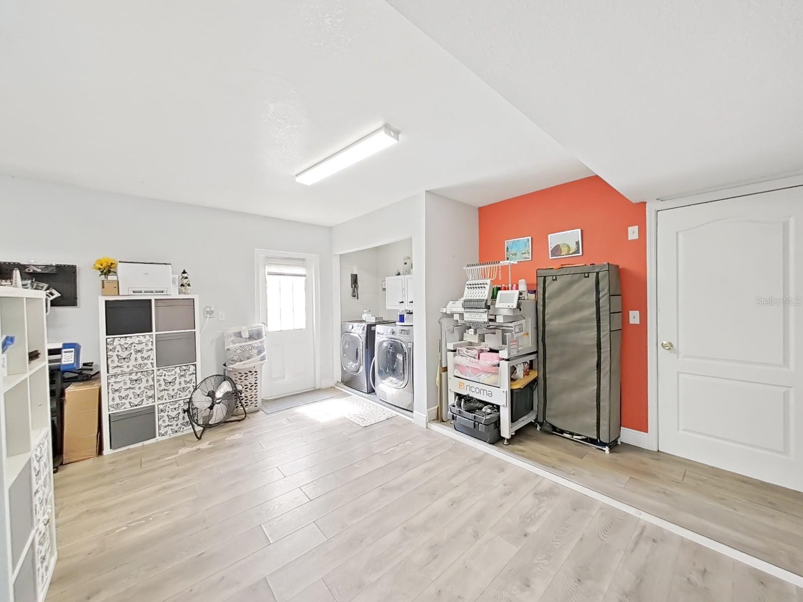 A REP OF LAS BRISAS & LAS - Residential