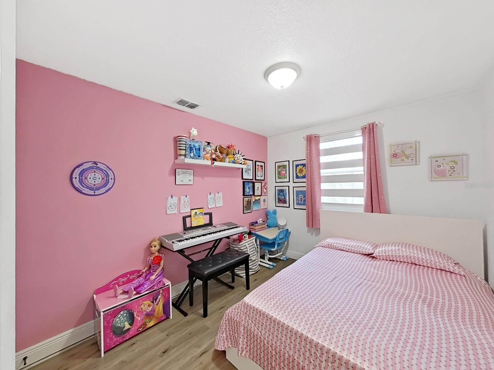 A REP OF LAS BRISAS & LAS - Residential