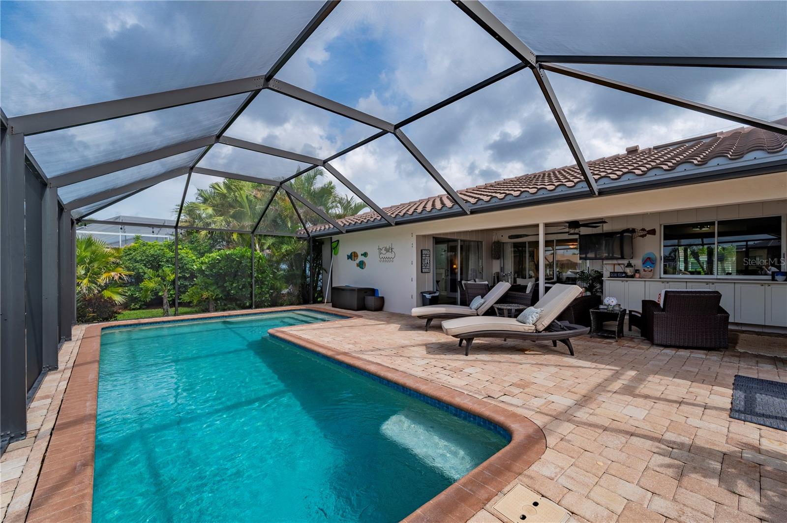 PUNTA GORDA ISLES SEC 05 - Residential