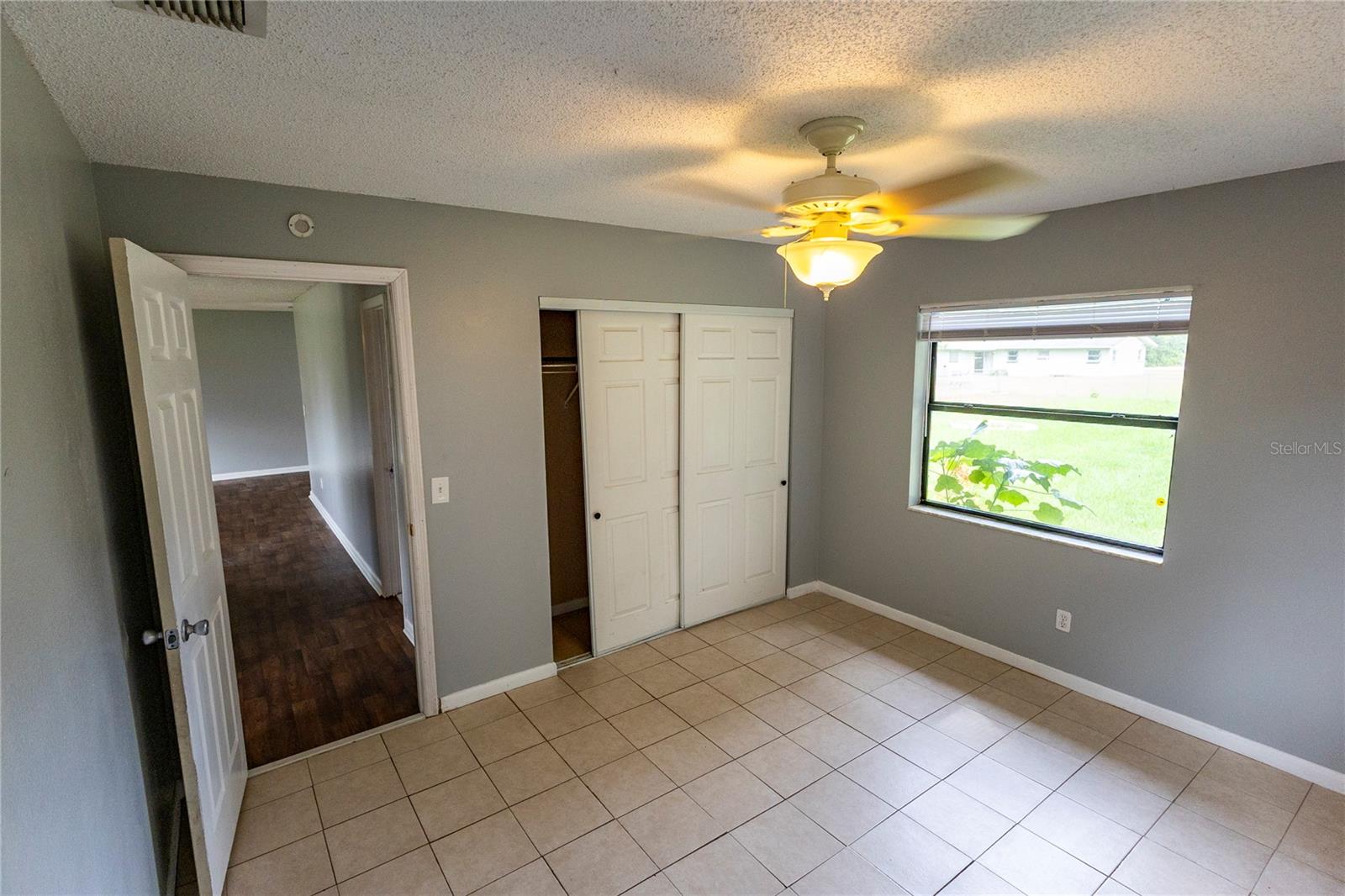 RAINBOW LAKES ESTATE - Residential