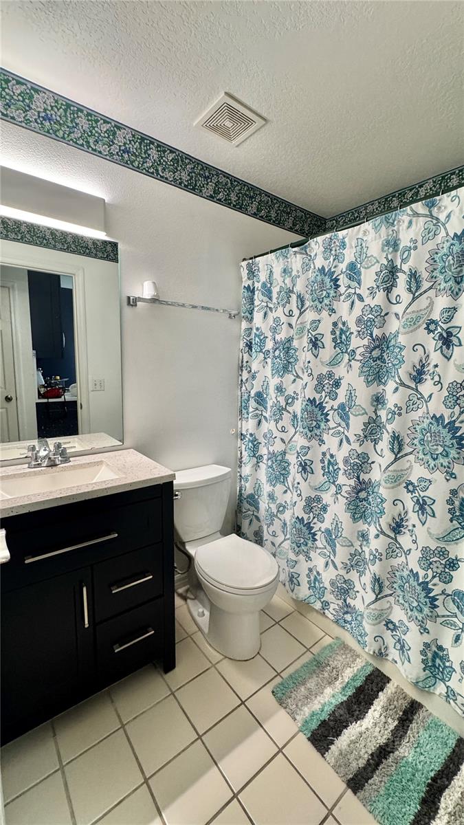 PINE RIDGE HOLLOW PH 02 - Residential Lease