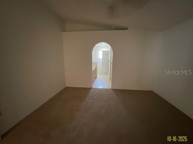 WHISPER LAKE - Residential