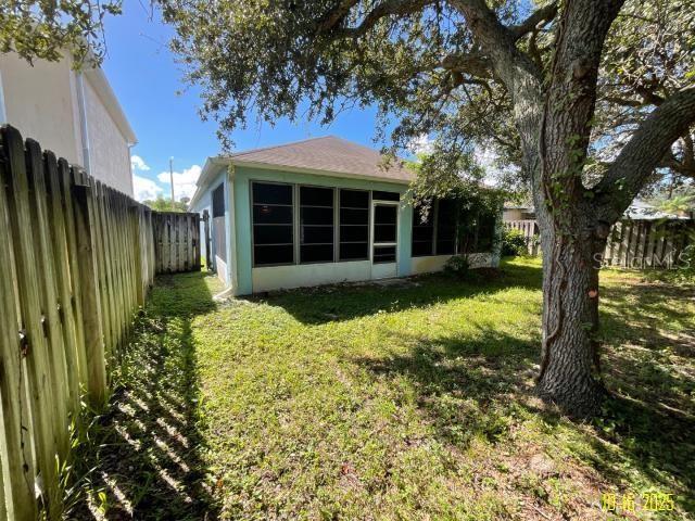 WHISPER LAKE - Residential