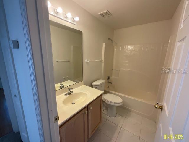 WHISPER LAKE - Residential