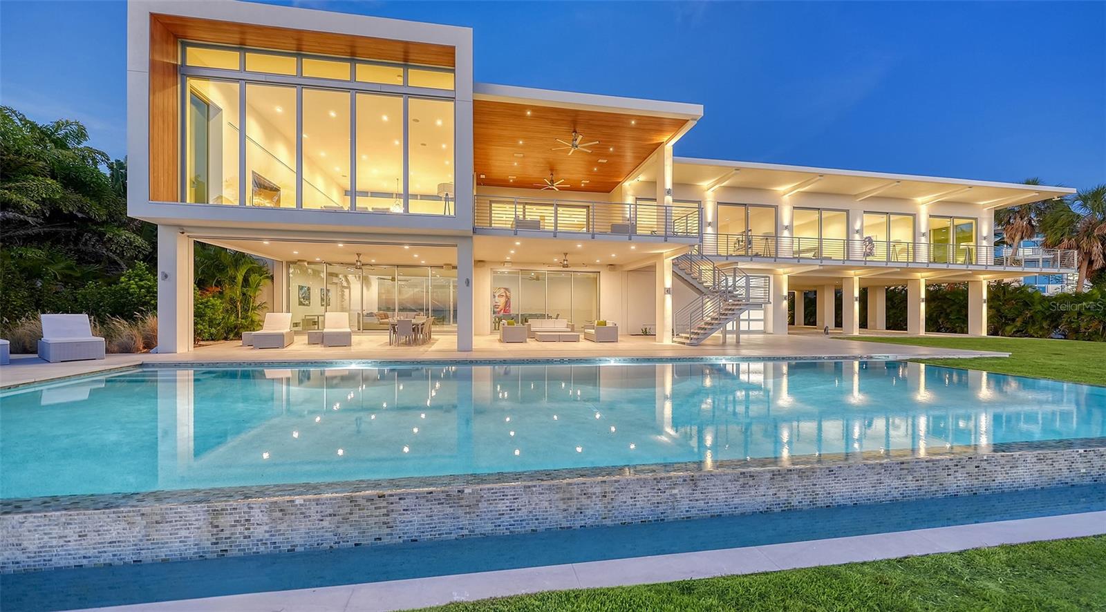 4123 BAY SHORE ROAD