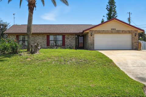 Photo of 3013 Anchor Drive, Ormond Beach, FL 32176 (MLS # V4944497)