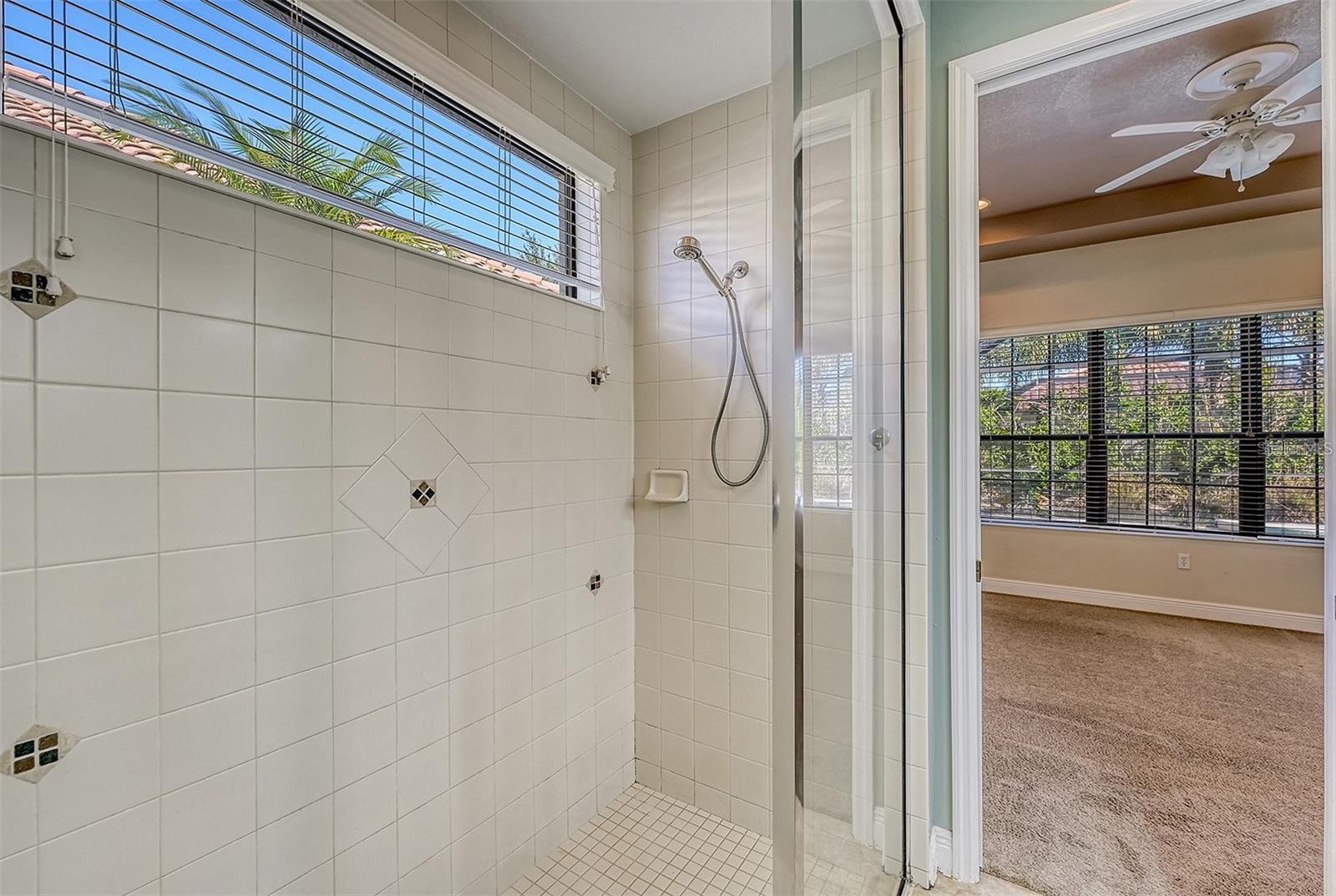 LAKEWOOD RANCH CCV SP EE U2A-2E - Residential Lease