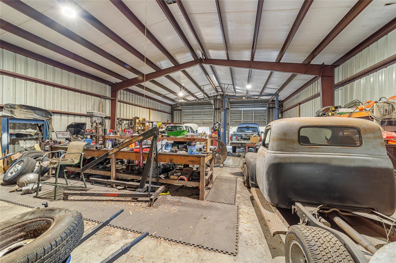 HILLS OF OCALA - ROLLING HILLS - Residential