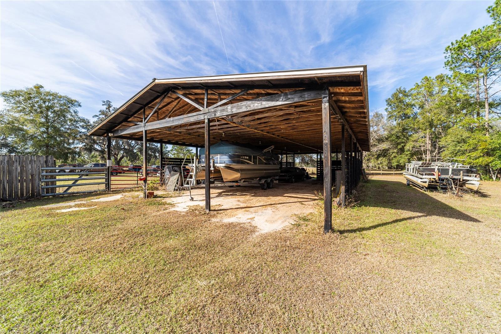 HILLS OF OCALA - ROLLING HILLS - Residential