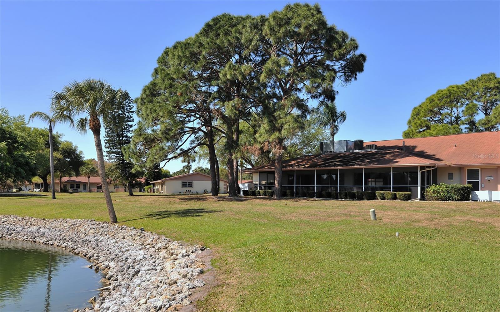 LAKE TIPPECANOE - Residential