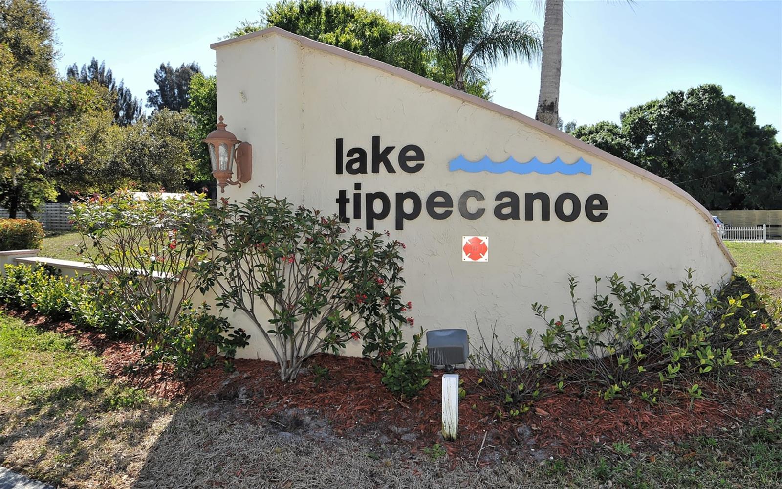 LAKE TIPPECANOE - Residential