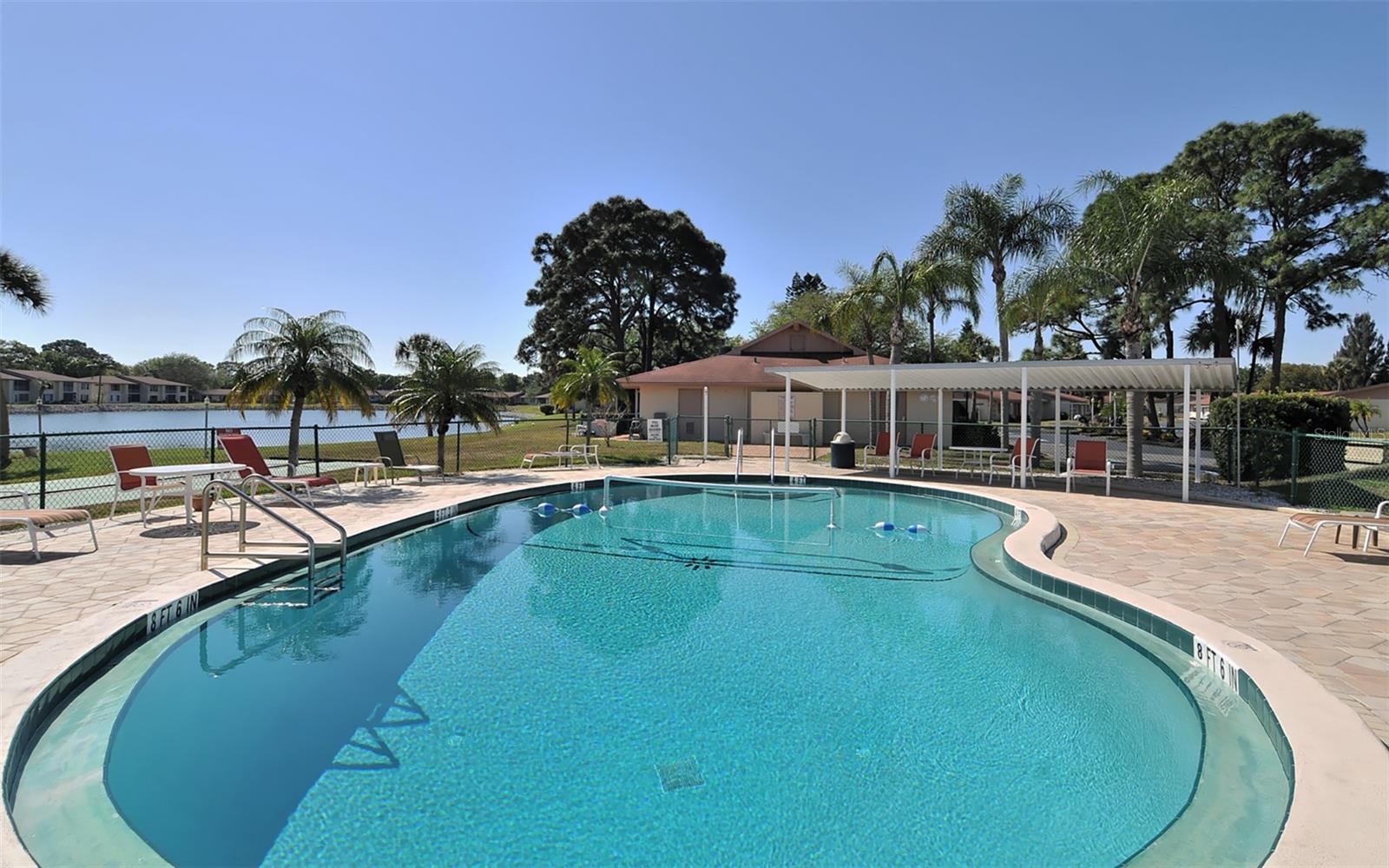 LAKE TIPPECANOE - Residential