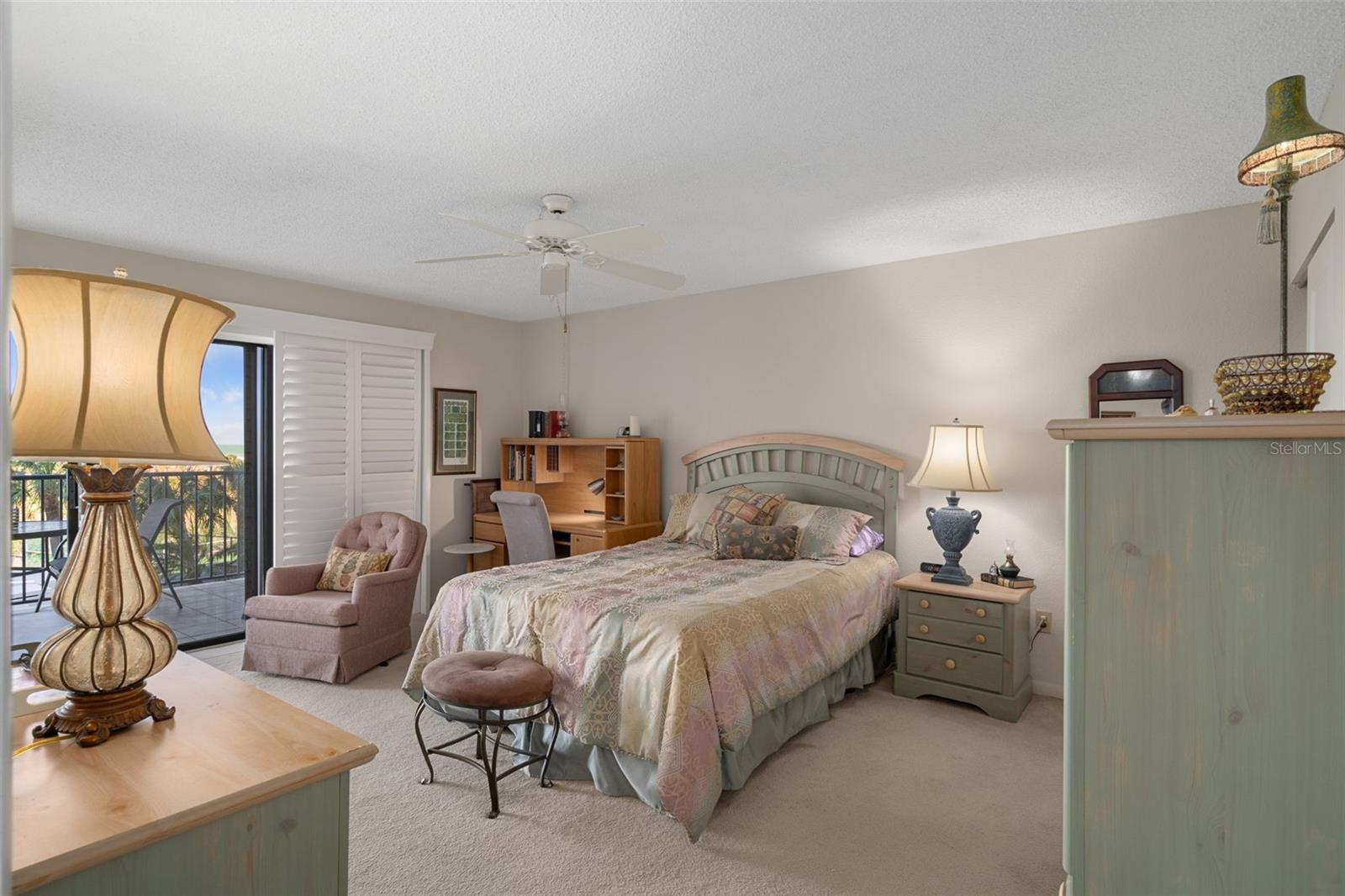 LANDMARK TOWERS ONE - Residential