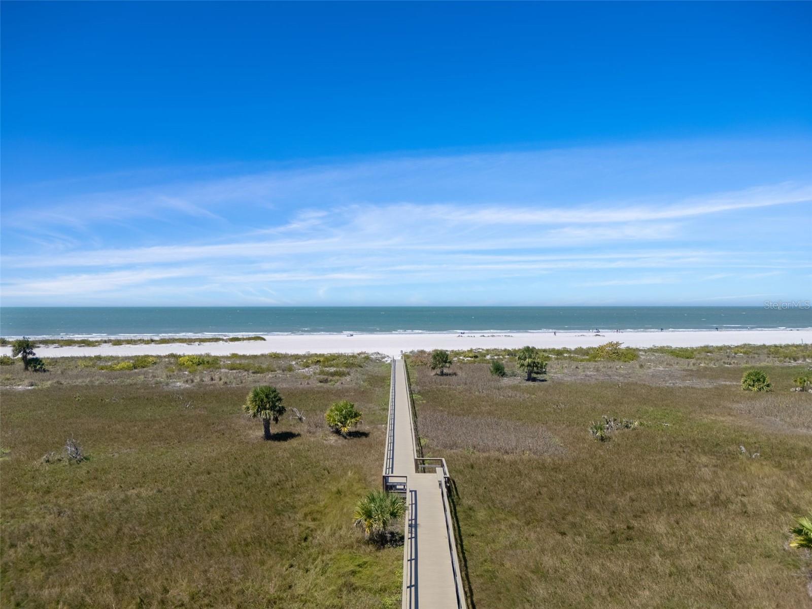 LANDMARK TOWERS ONE - Residential