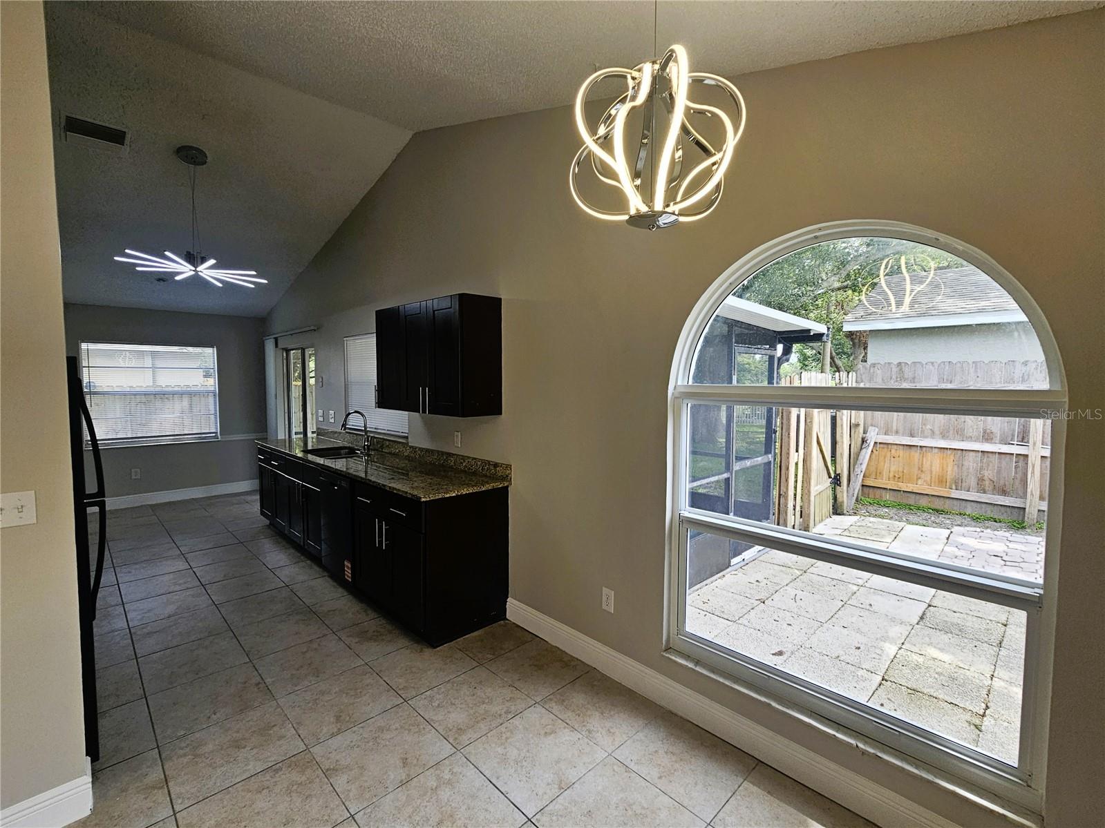 HEATHER LAKES UNIT 14 A - Residential Lease